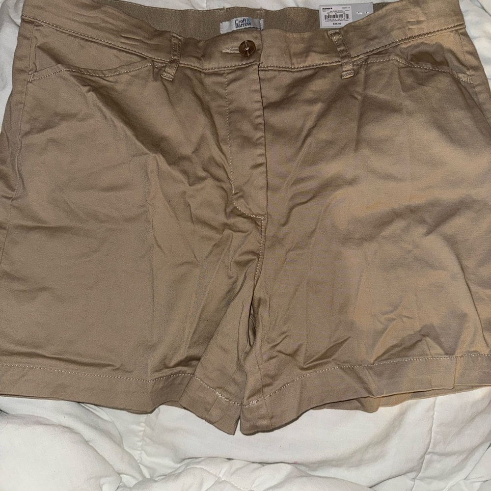 croft & barrow Women's Tan Flat-Front Casual Shorts